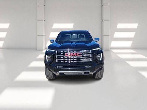 New 2026 GMC Canyon Denali image 2