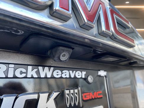 Used 2020 GMC Yukon XL Denali AWD/4WD image 43