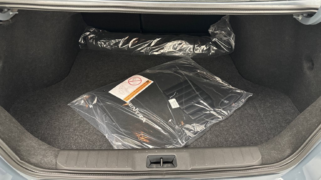 New 2027 Nissan Sentra SV w/ Floor Mat Package FWD image 11