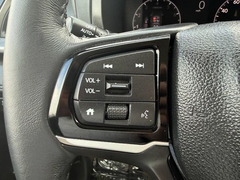 Used 2026 Honda Odyssey Elite image 39