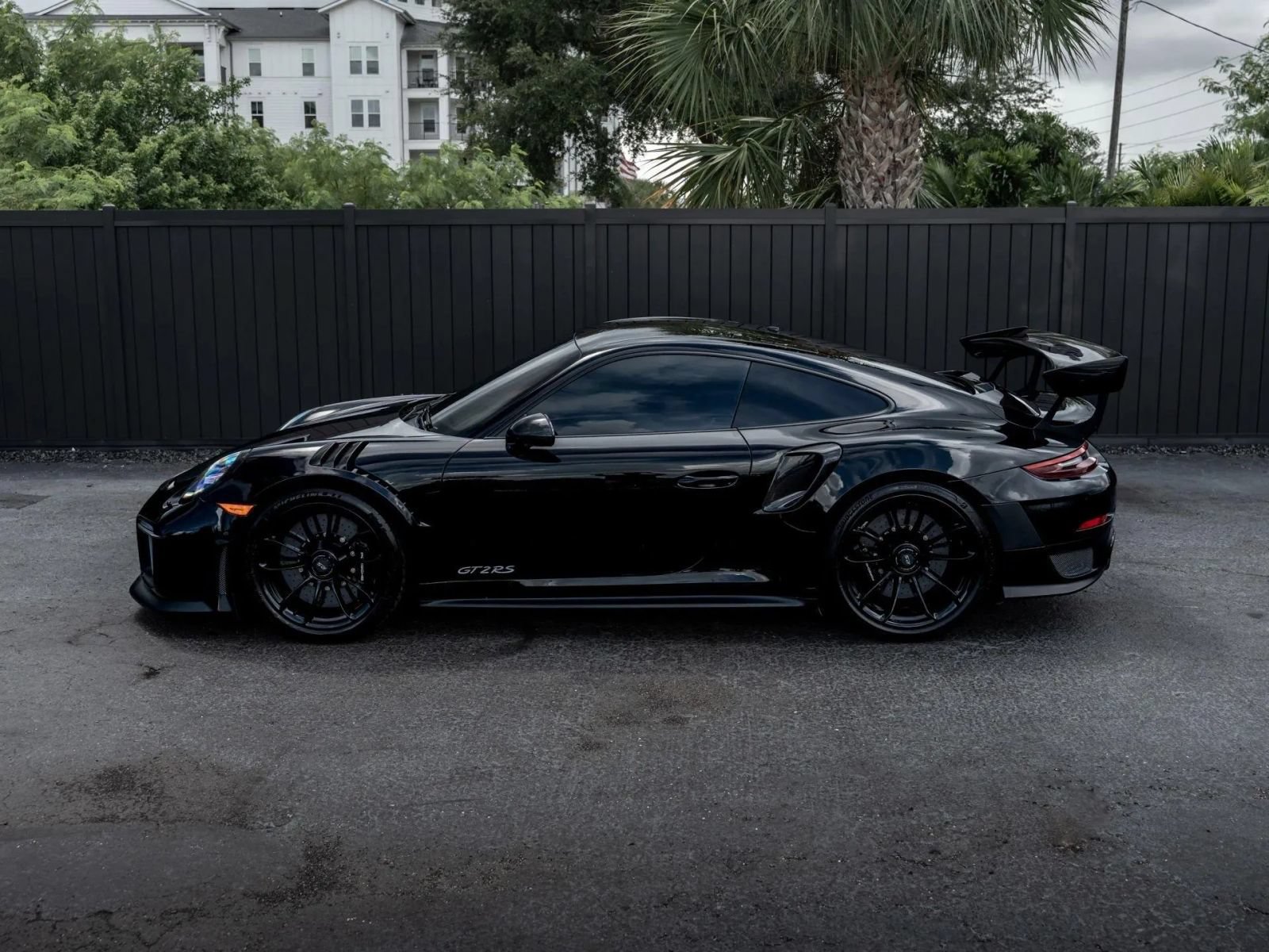 Used 2018 Porsche 911 GT2 RS RWD image 30