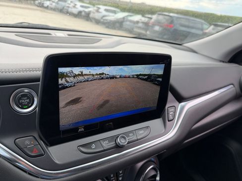 Used 2025 Chevrolet Blazer LT image 17