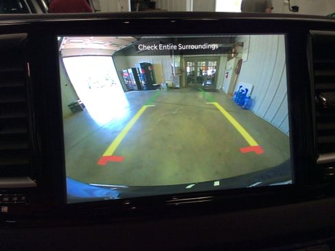 New 2025 Chrysler Voyager LX image 30