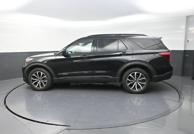Used 2022 Ford Explorer ST-Line AWD/4WD image 4