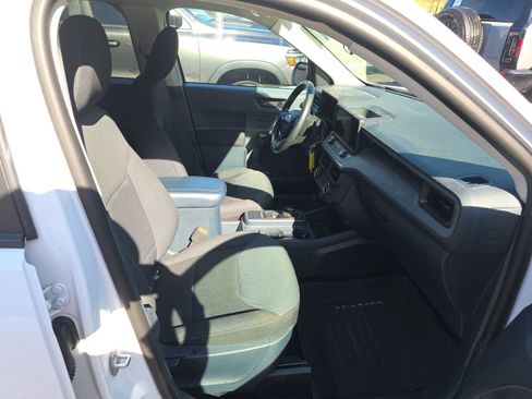 Used 2022 Ford Maverick XL image 19