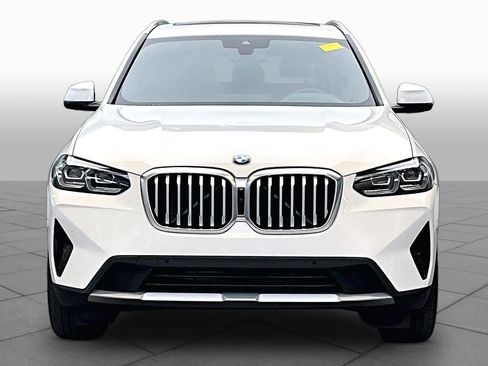 Used 2024 BMW X3 sDrive30i w/ Premium Package w/ZPA RWD image 4