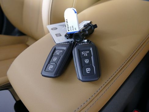 New 2026 Audi A6 Premium Plus image 13