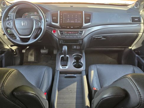 Used 2017 Honda Pilot EX-L image 16