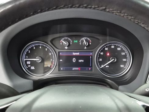 Used 2022 Buick Enclave Essence w/ Sport Touring Edition image 28