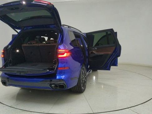 Used 2025 BMW X7 M60i image 83