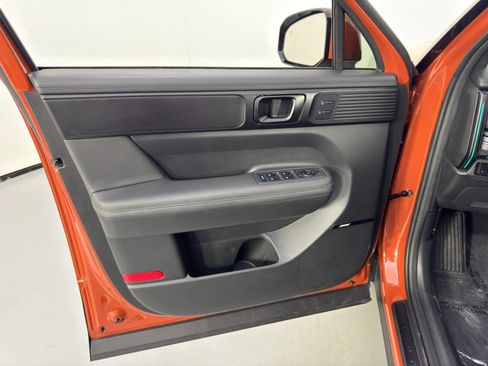 Used 2024 Hyundai Santa Fe Calligraphy image 41