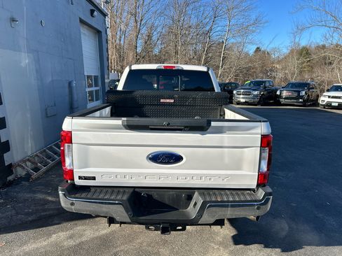 Used 2019 Ford F250 Lariat w/ Lariat Ultimate Package image 6