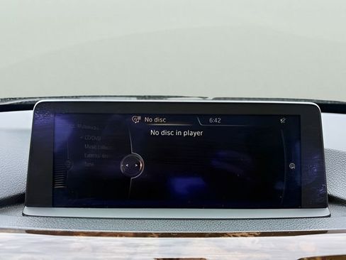 Used 2014 BMW 328i Gran Turismo xDrive w/ M Sport AWD/4WD image 18