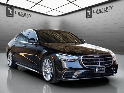 Used 2023 Mercedes-Benz S 500 4MATIC image 1