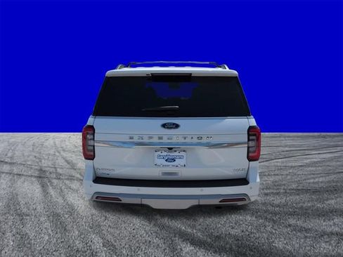 Certified 2024 Ford Expedition Max Platinum RWD image 5