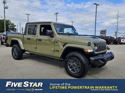 New 2025 Jeep Gladiator Sport