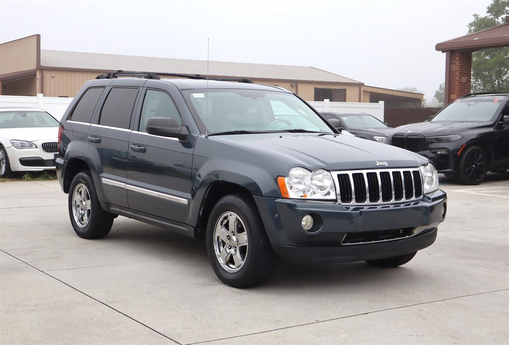 Used 2007 Jeep Grand Cherokee Limited RWD image 9