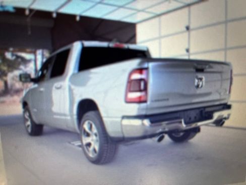 Used 2023 RAM 1500 Laramie AWD/4WD image 5