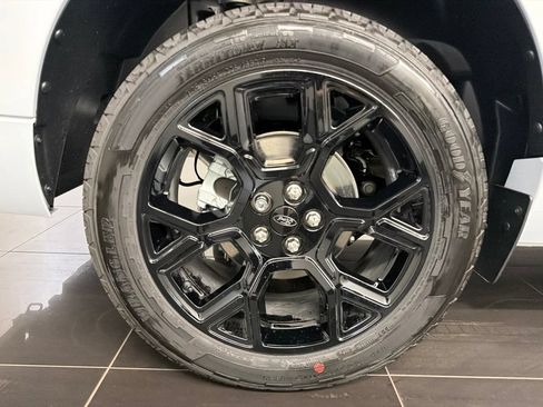 New 2026 Ford Maverick Lobo AWD/4WD image 7