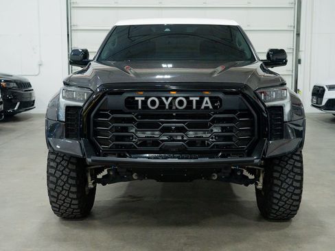 Used 2024 Toyota Tundra Limited image 2