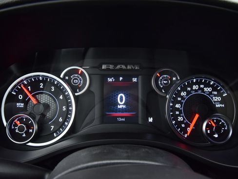 New 2026 RAM 1500 4x4 Crew Cab image 19