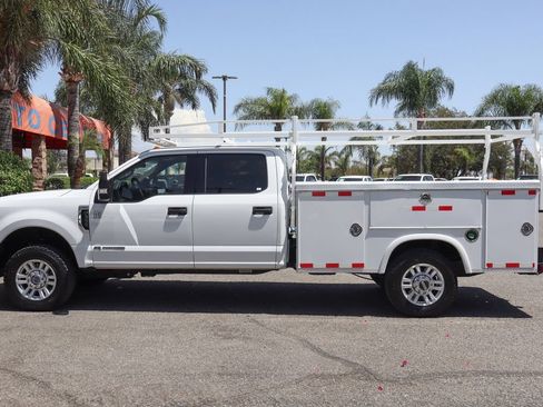 Used 2019 Ford F350 XLT AWD/4WD image 5