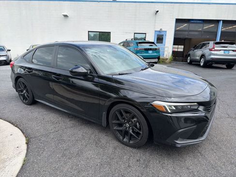 Used 2023 Honda Civic Sport image 13