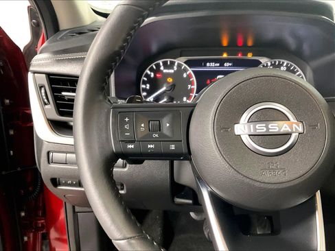 Certified 2024 Nissan Rogue SV w/ SV Premium Package image 23