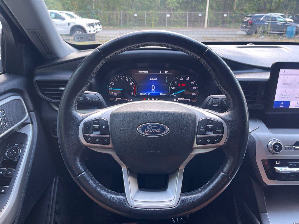 Used 2021 Ford Explorer XLT RWD image 18