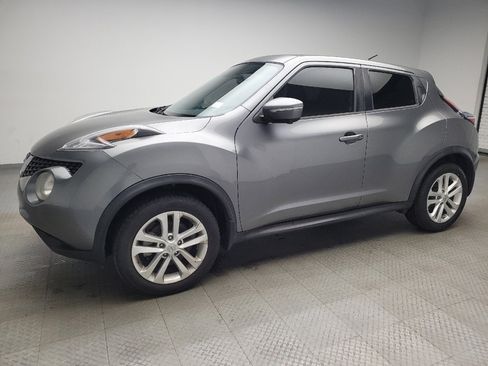 Used 2016 Nissan Juke SL image 2