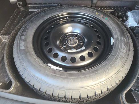 New 2024 Jeep Compass Trailhawk w/ Sun and Sound Group image 12