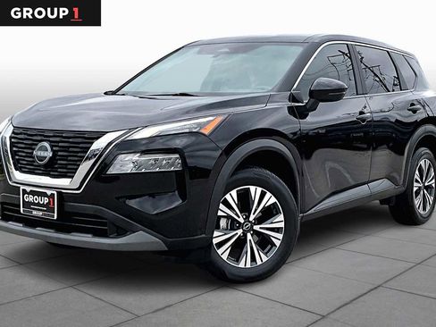 Used 2023 Nissan Rogue SV image 1