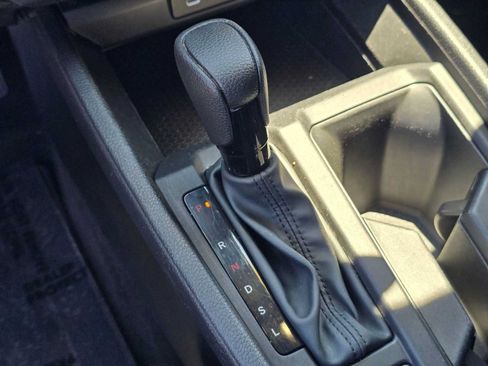 Used 2025 Honda Accord SE image 36