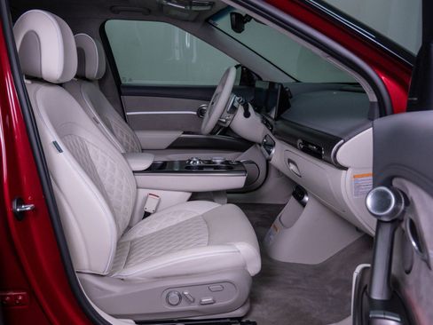 Used 2023 Genesis GV60 Performance AWD/4WD image 11