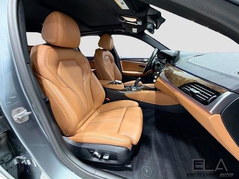 Used 2020 BMW 540i w/ M Sport Package image 30
