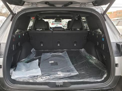 Used 2026 Subaru Outback Premium image 5