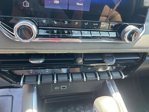 New 2026 Chevrolet Colorado ZR2 w/ ZR2 Bison Edition image 25