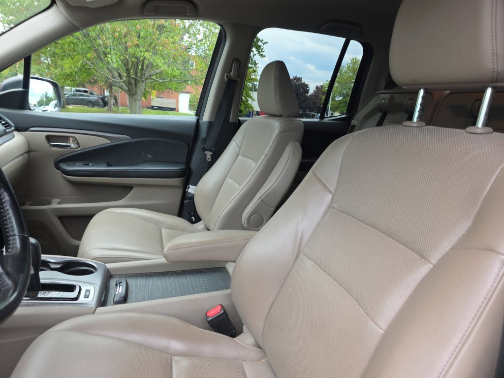 Used 2018 Honda Ridgeline RTL-T image 25