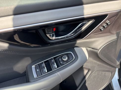 Certified 2025 Subaru Outback Limited image 20