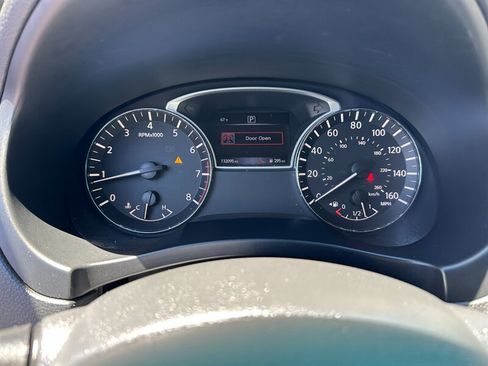 Used 2016 Nissan Altima 2.5 SV FWD image 21