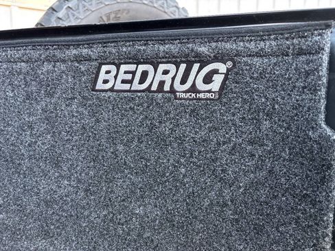 Used 1998 Jeep Wrangler SE image 18