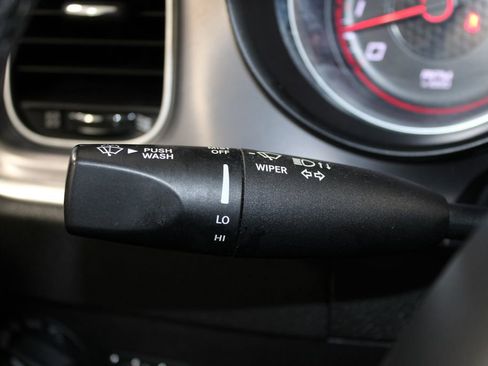 Used 2022 Dodge Charger SXT RWD image 34