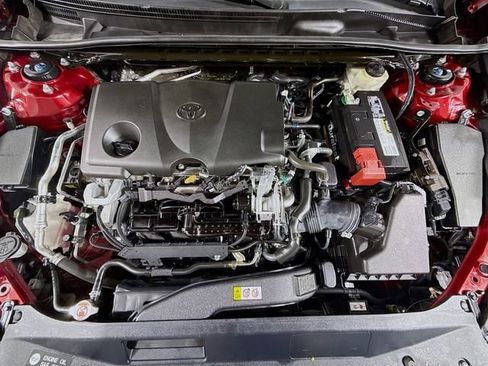 Certified 2018 Toyota Camry XLE w/ Audio Package image 30