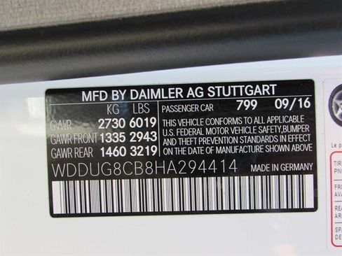 Used 2017 Mercedes-Benz S 550 Sedan image 29