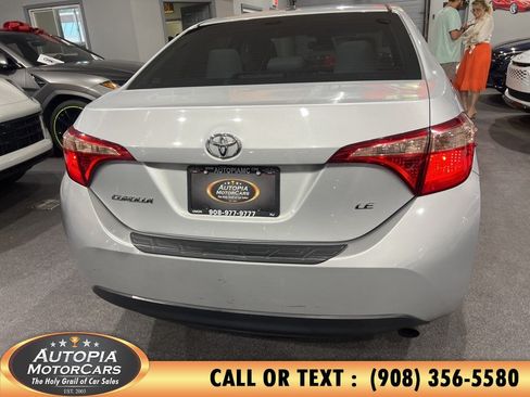 Used 2017 Toyota Corolla LE w/ LE Premium Package w/Moonroof FWD image 31