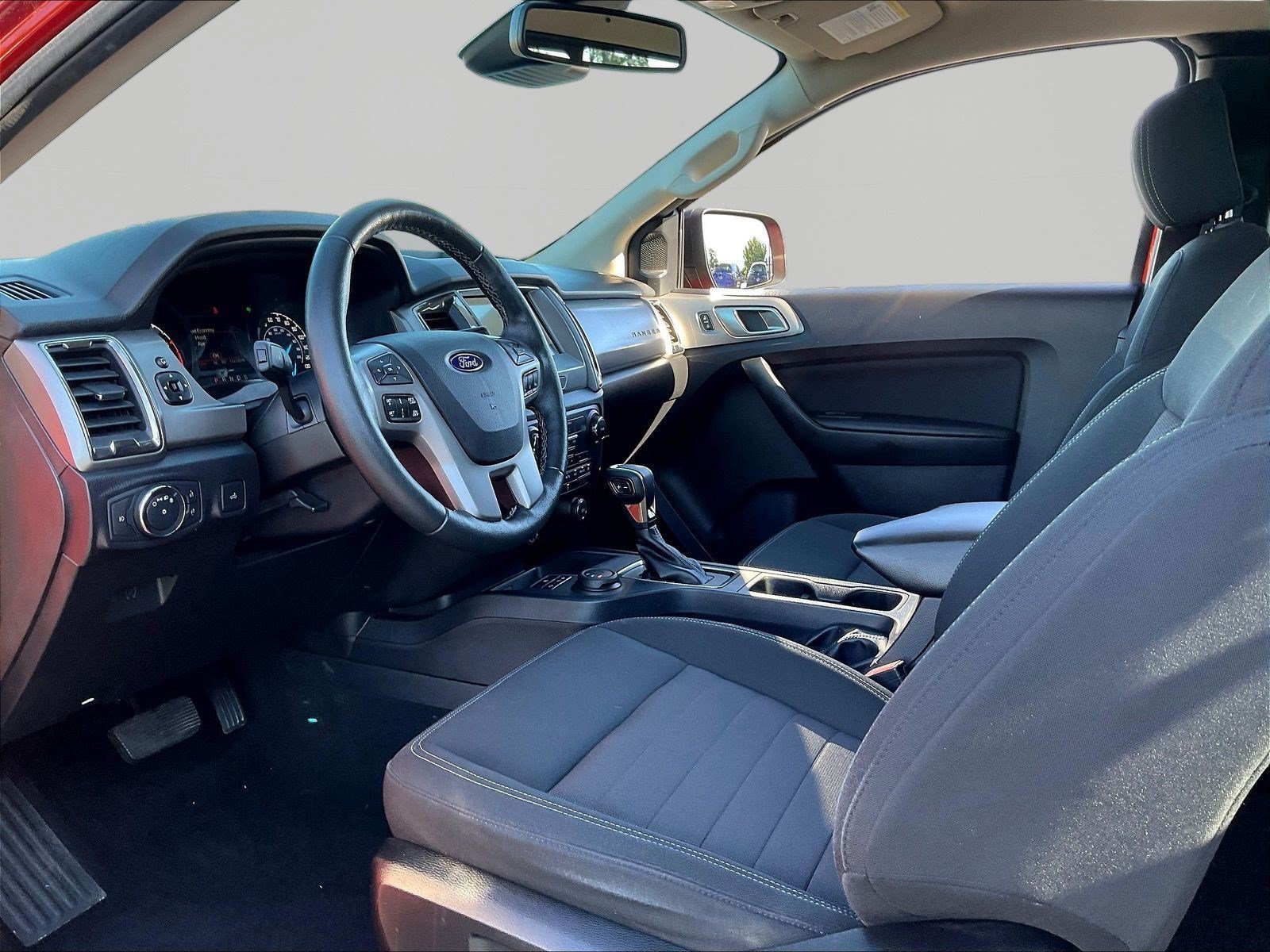 Used 2019 Ford Ranger XLT w/ Equipment Group 302A Luxury AWD/4WD image 18