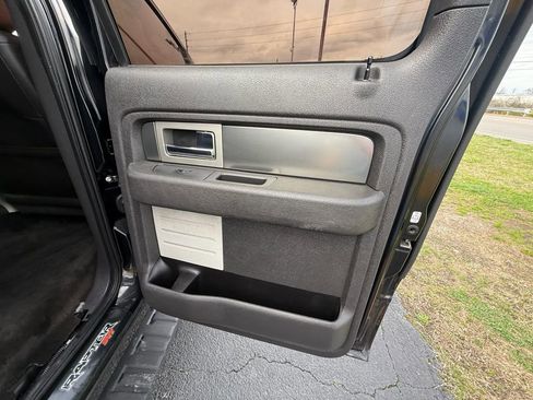 Used 2014 Ford F150 Raptor w/ Equipment Group 801A Luxury image 20