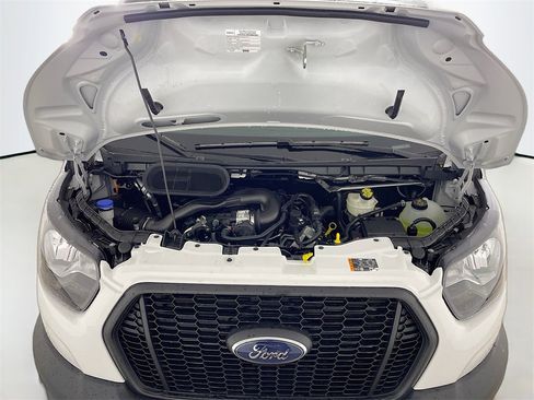 New 2025 Ford Transit 250 148 Medium Roof image 29