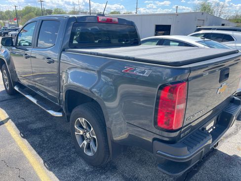 Used 2015 Chevrolet Colorado Z71 image 3