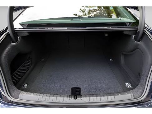 Used 2024 Audi A6 Premium Plus image 23